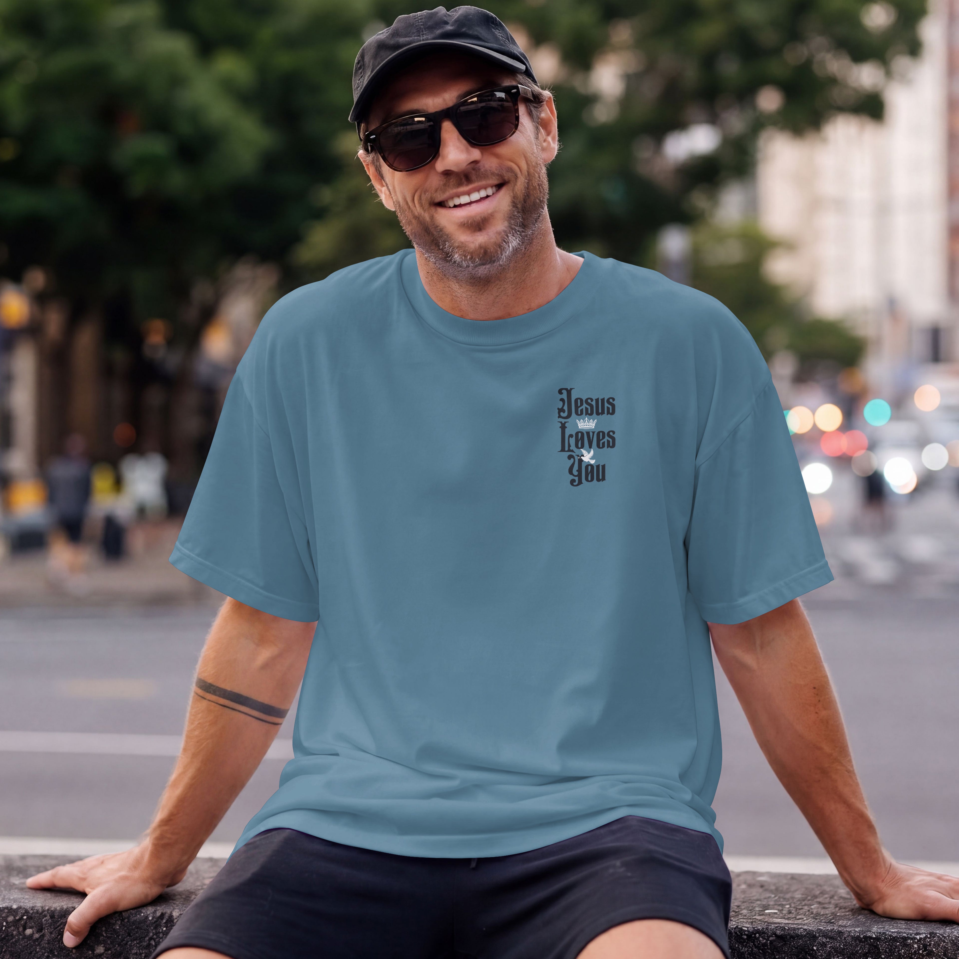 JESUS LOVES YOU UNISEX TEE